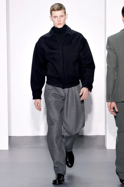 Look 22